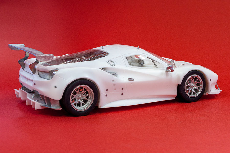 Ferrari 488 GTB - Kit à monter 1/24 Maisto - Kit maquettes métal - Creavea